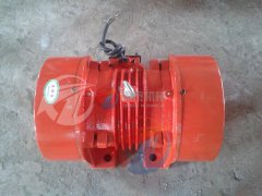 震動電機YZU-15-4A型發貨，山東盧經理請注意查收！